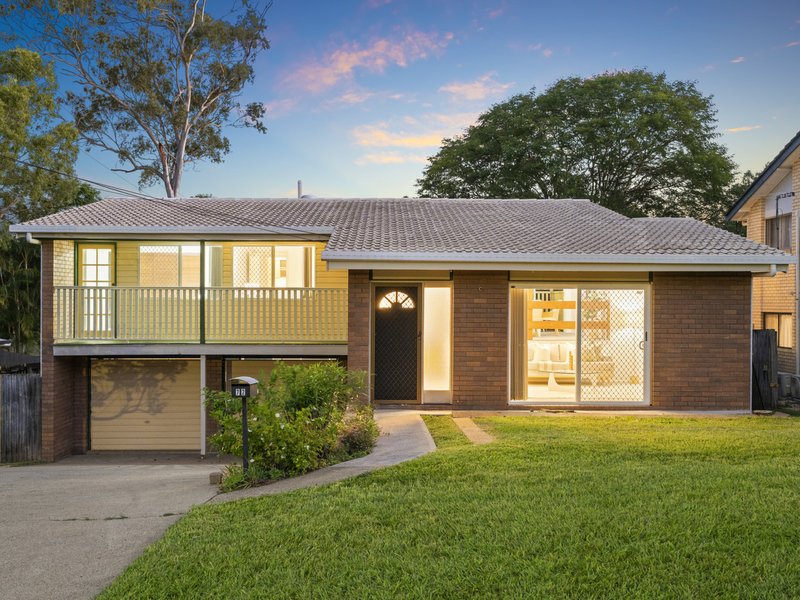 Photo - 72 Dobell Street, Indooroopilly QLD 4068 - Image 1