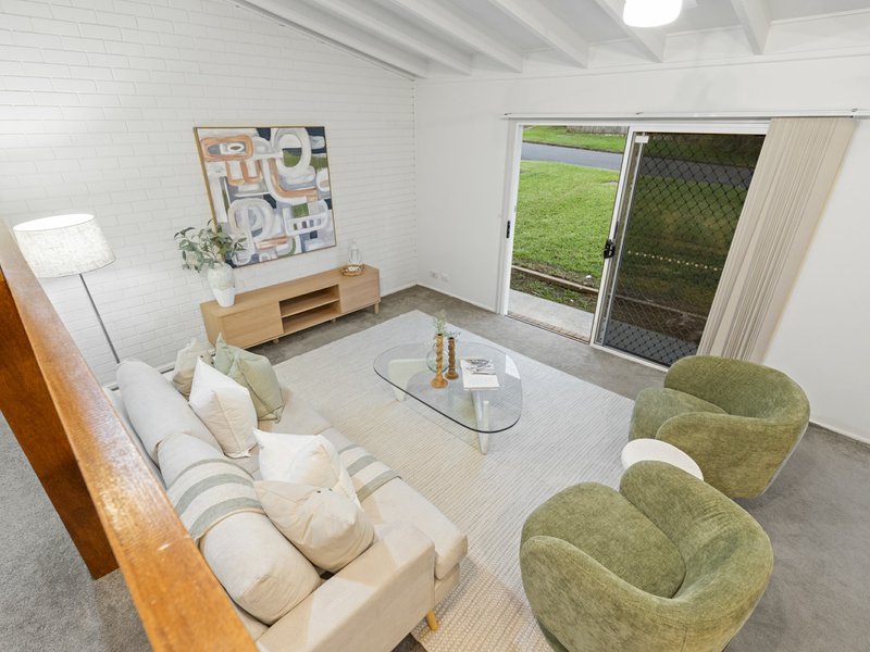 Photo - 72 Dobell Street, Indooroopilly QLD 4068 - Image 9