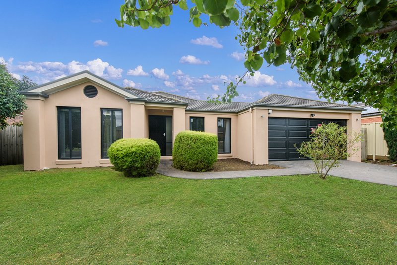 72 Domain Way, Taylors Hill VIC 3037