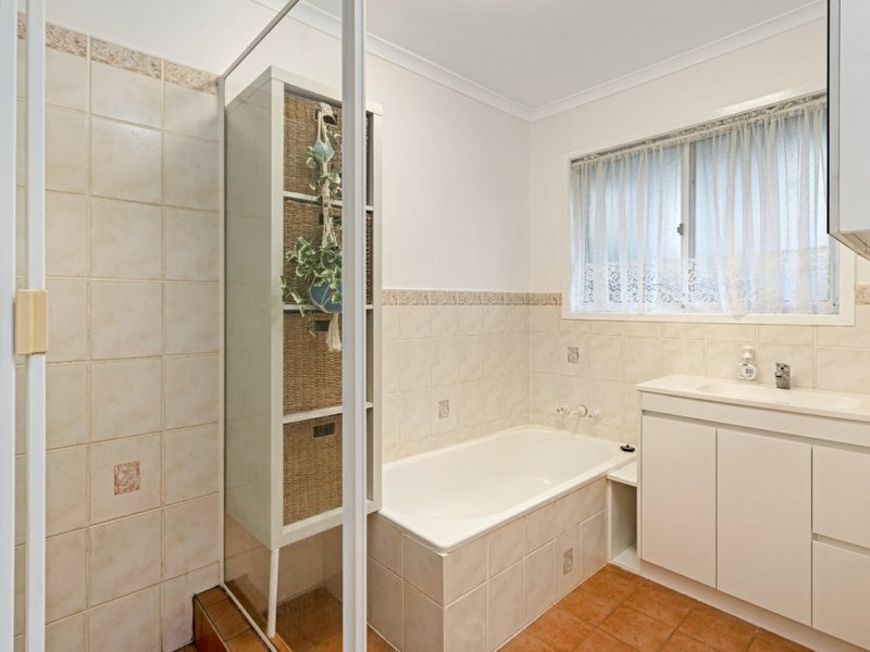 Photo - 72 Dugandan St , Nerang QLD 4211 - Image 13