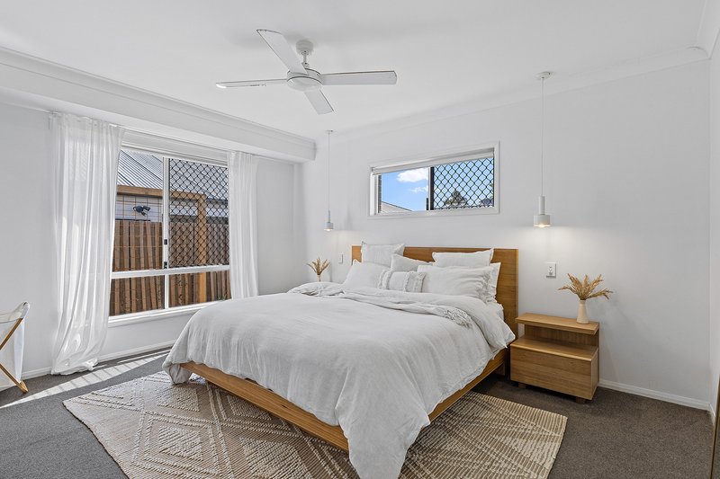 Photo - 72 Entabeni Drive, Kearneys Spring QLD 4350 - Image 18