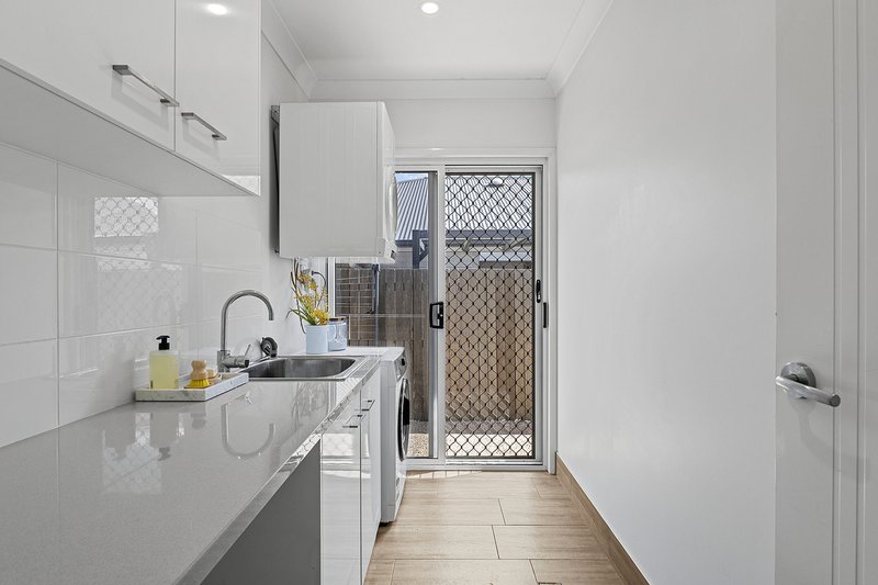 Photo - 72 Entabeni Drive, Kearneys Spring QLD 4350 - Image 20