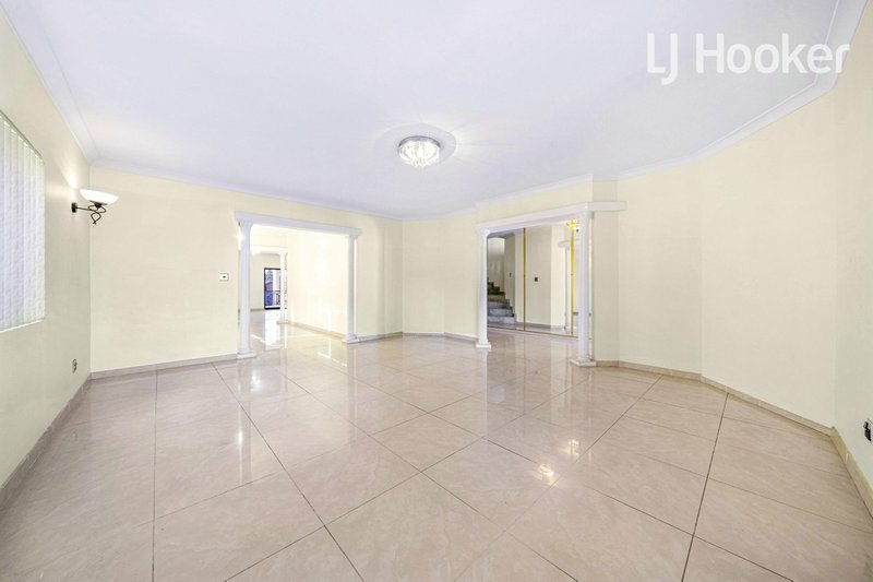 Photo - 72 Eton Street, Smithfield NSW 2164 - Image 7