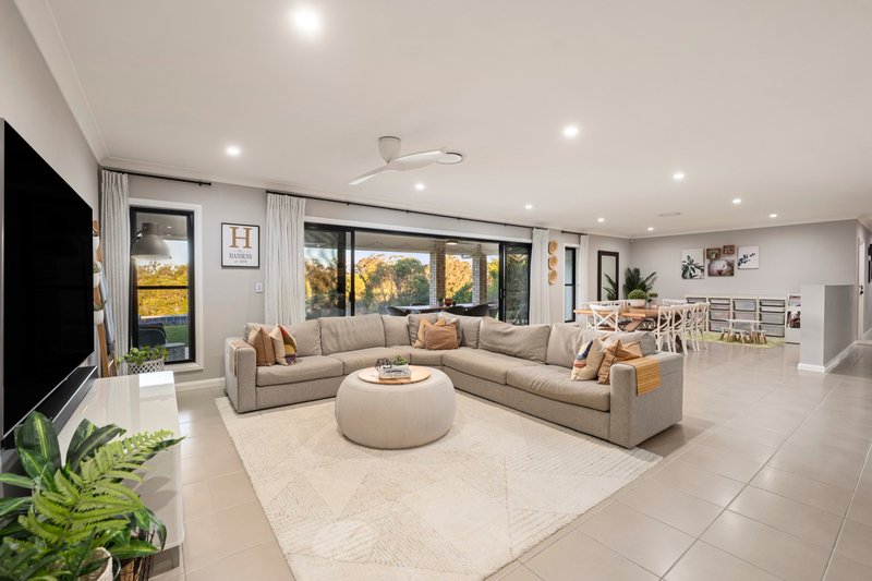 Photo - 72 Facer Road, Burpengary QLD 4505 - Image 7