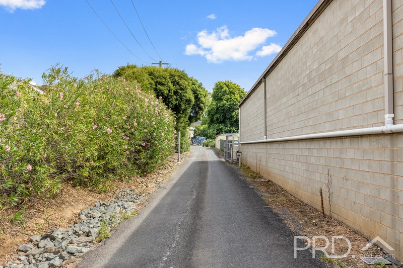 Photo - 72 Fairway Drive, Tumut NSW 2720 - Image 12