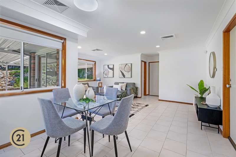 Photo - 72 Fallon Drive, Dural NSW 2158 - Image 5