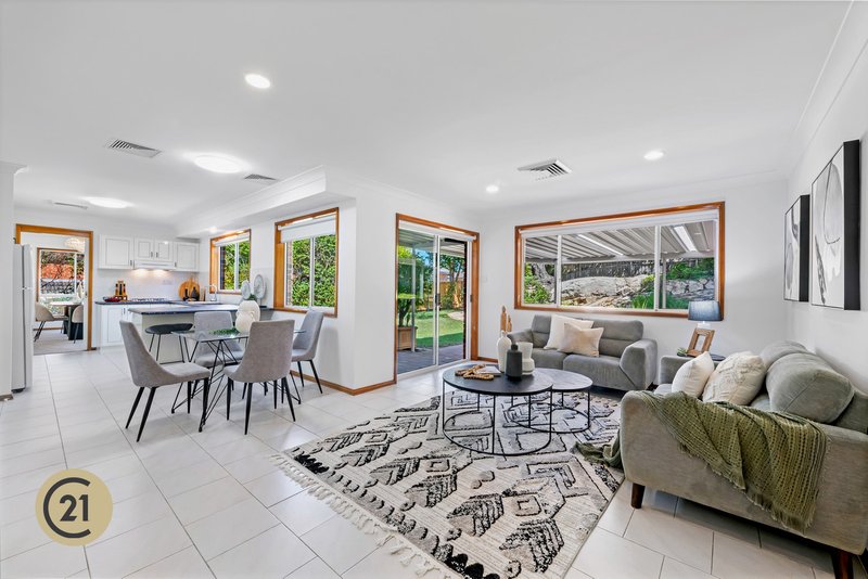 Photo - 72 Fallon Drive, Dural NSW 2158 - Image 6