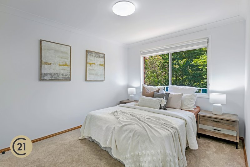 Photo - 72 Fallon Drive, Dural NSW 2158 - Image 10