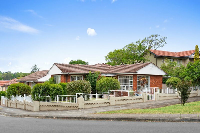 Photo - 72 Fitzroy Street, Burwood NSW 2134 - Image 12