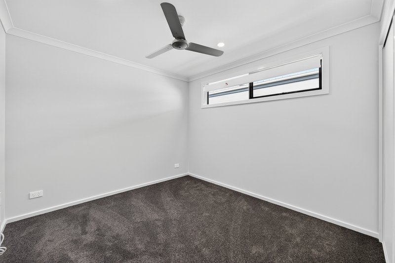 Photo - 72 Flaxlilly Crescent, Officer VIC 3809 - Image 7