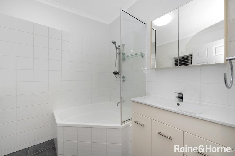 Photo - 72 Goodwin Street, Currajong QLD 4812 - Image 5