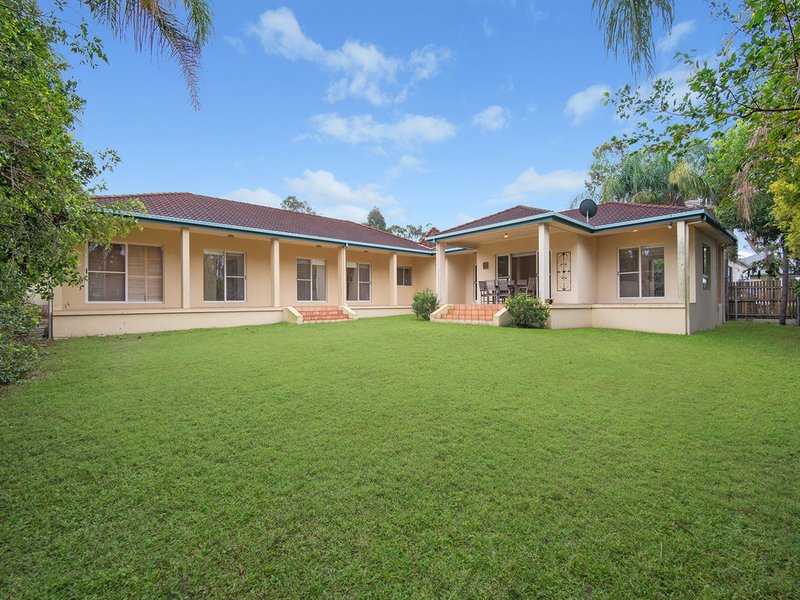 Photo - 72 Graham Road, Carseldine QLD 4034 - Image 2