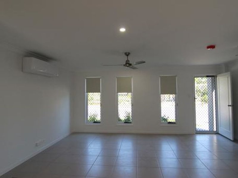 Photo - 72 Harrington Boulevard, Thornlands QLD 4164 - Image 4