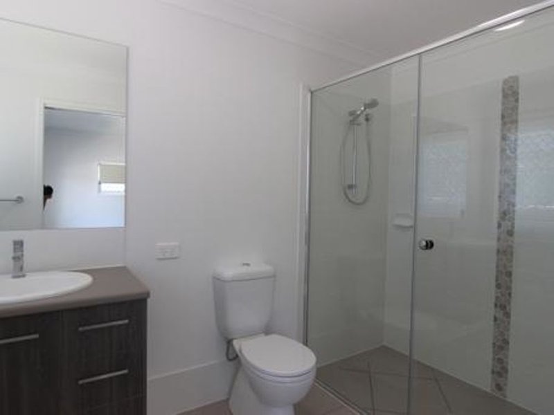 Photo - 72 Harrington Boulevard, Thornlands QLD 4164 - Image 6