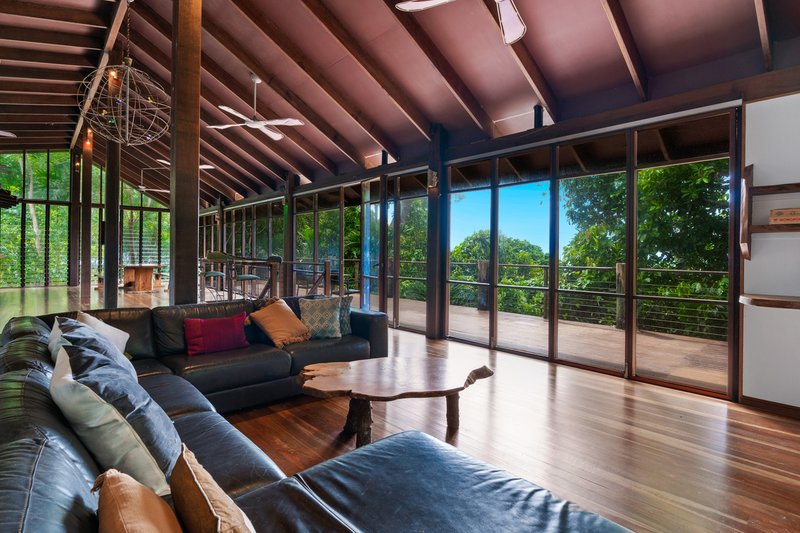 Photo - 72 Holt Road, Garners Beach QLD 4852 - Image 2