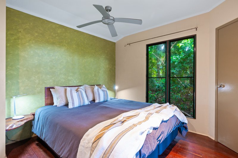 Photo - 72 Holt Road, Garners Beach QLD 4852 - Image 9