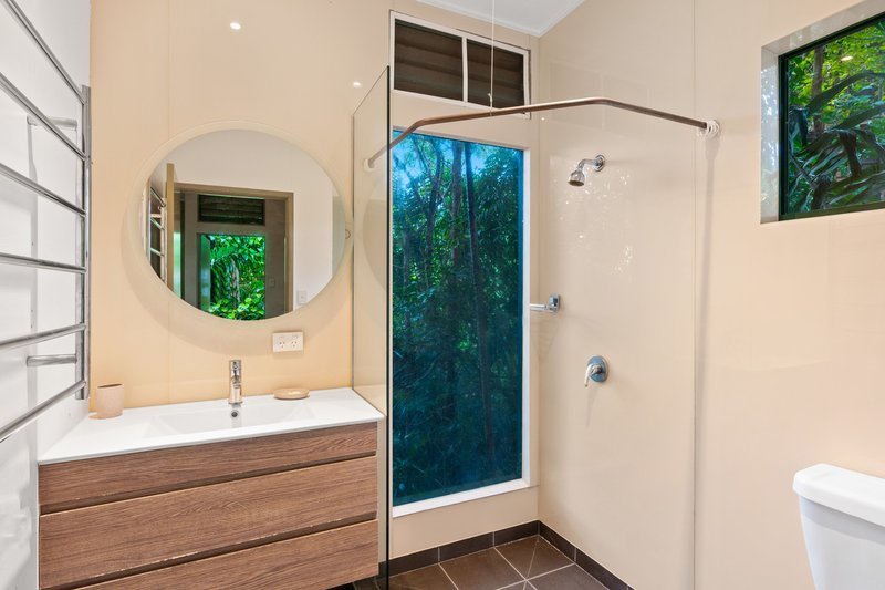Photo - 72 Holt Road, Garners Beach QLD 4852 - Image 21