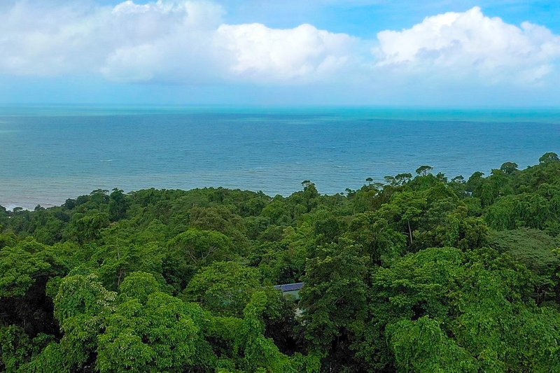 Photo - 72 Holt Road, Garners Beach QLD 4852 - Image 26