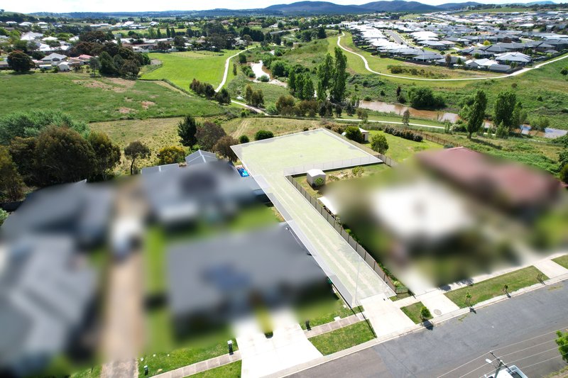 Photo - 72 Hoskins Street, Goulburn NSW 2580 - Image 8