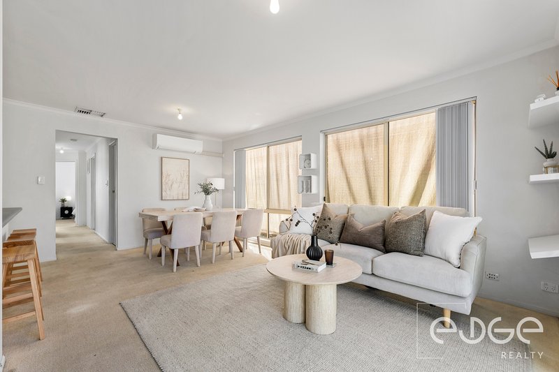 Photo - 72 Hunter Crescent, Salisbury North SA 5108 - Image 2