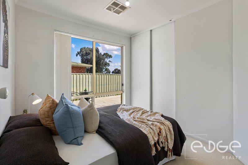 Photo - 72 Hunter Crescent, Salisbury North SA 5108 - Image 9