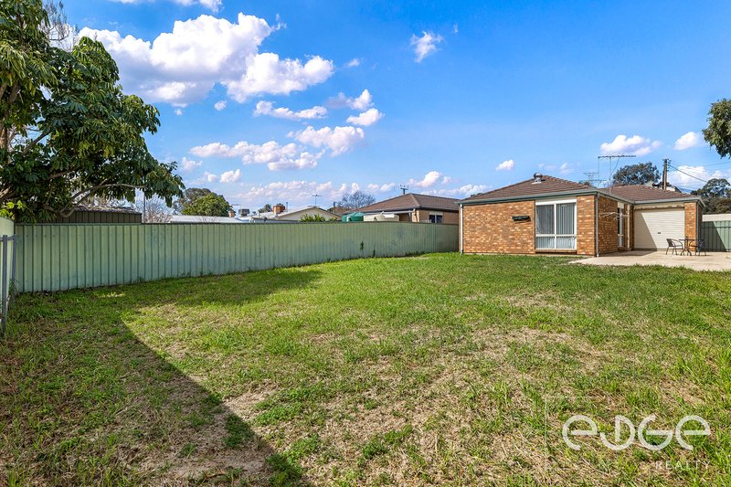 Photo - 72 Hunter Crescent, Salisbury North SA 5108 - Image 13