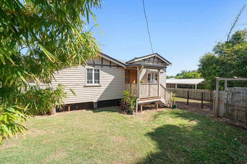 Photo - 72 James Street, Rangeville QLD 4350 - Image 17