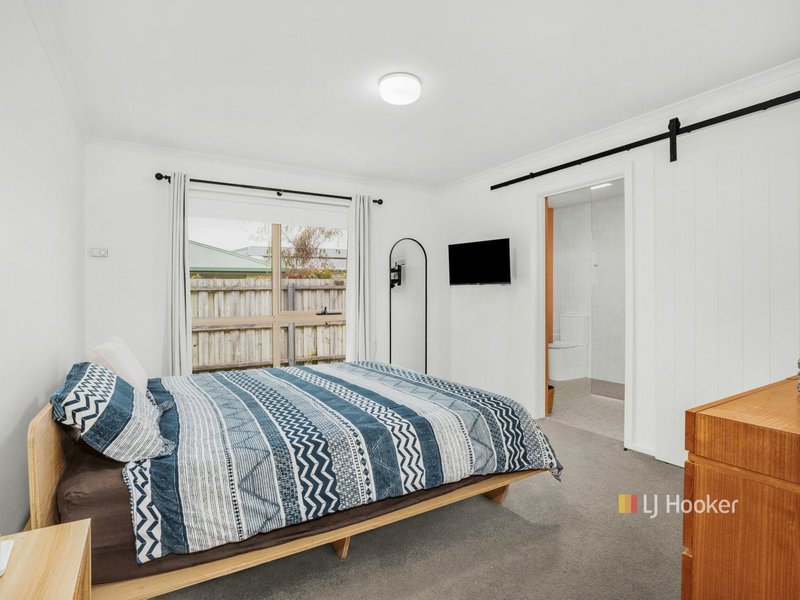 Photo - 72 Joyce Street, Hawley Beach TAS 7307 - Image 7