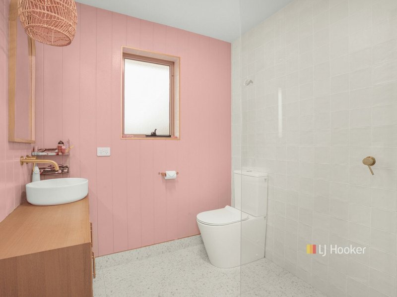 Photo - 72 Joyce Street, Hawley Beach TAS 7307 - Image 8