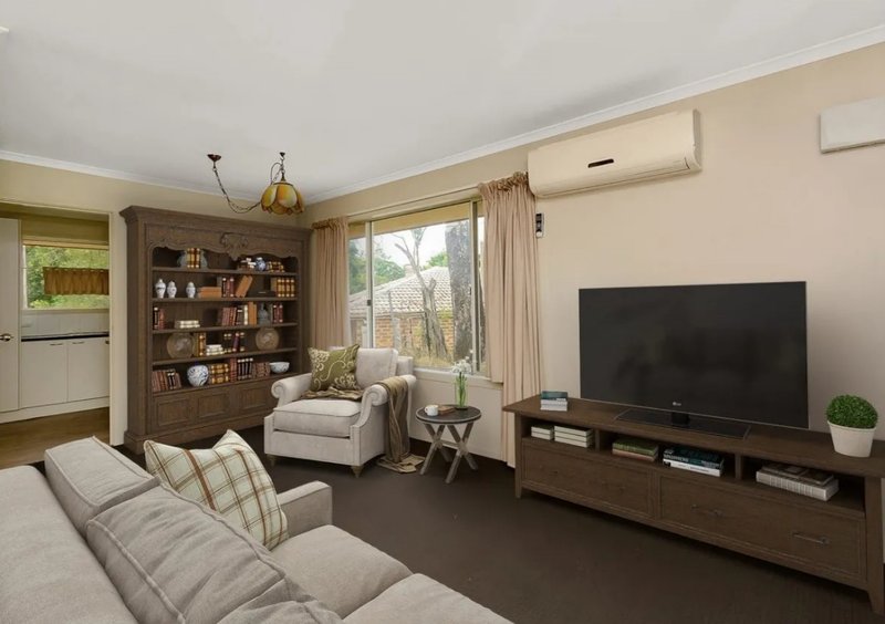 Photo - 72 Katandra Cres , Bellbird Park QLD 4300 - Image 3