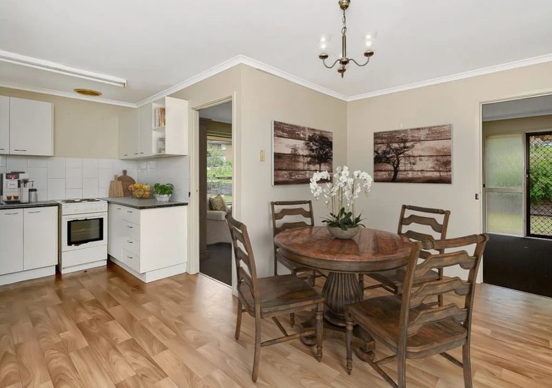 Photo - 72 Katandra Cres , Bellbird Park QLD 4300 - Image 4