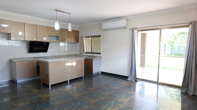 Photo - 72 Kawana Street, Bass Hill NSW 2197 - Image 2