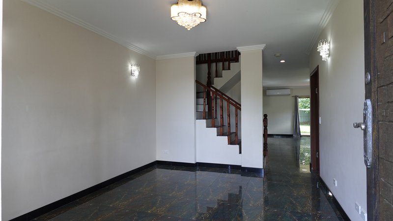 Photo - 72 Kawana Street, Bass Hill NSW 2197 - Image 6