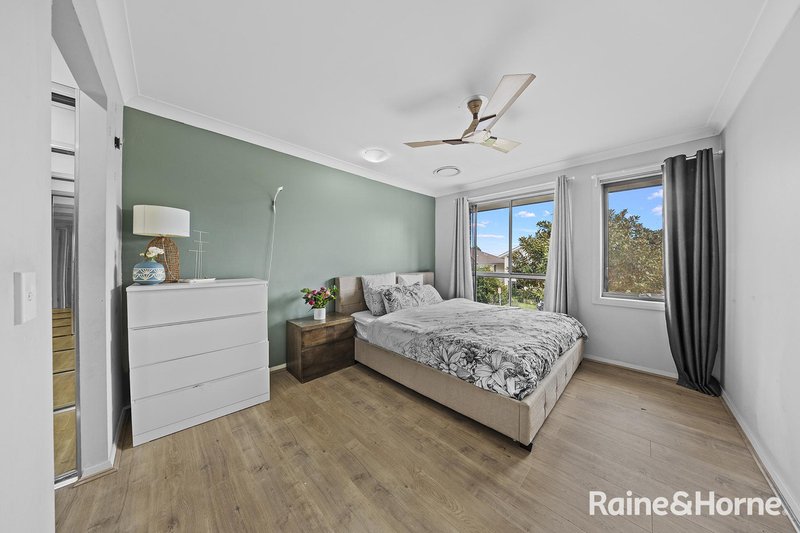 Photo - 72 Kippax Avenue, Leumeah NSW 2560 - Image 11