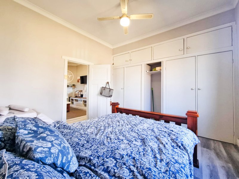 Photo - 72 Lachlan Street, Young NSW 2594 - Image 7