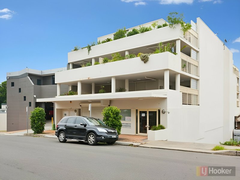 Photo - 7/2 Lagoon Street, Narrabeen NSW 2101 - Image 7