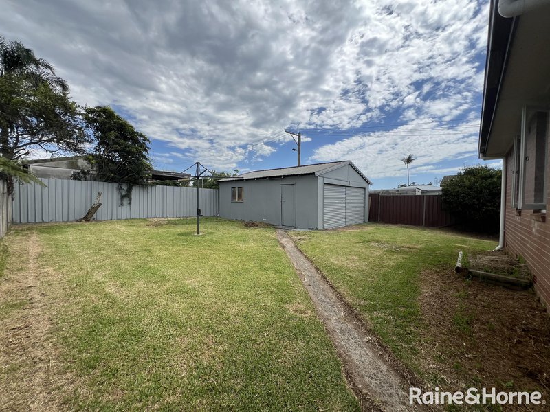 Photo - 72 Lawson Avenue, Woodberry NSW 2322 - Image 8