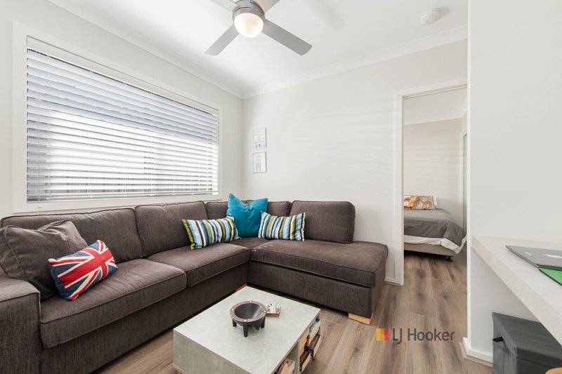 Photo - 72 Loretto Way, Hamlyn Terrace NSW 2259 - Image 2