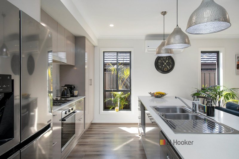 Photo - 72 Loretto Way, Hamlyn Terrace NSW 2259 - Image 3