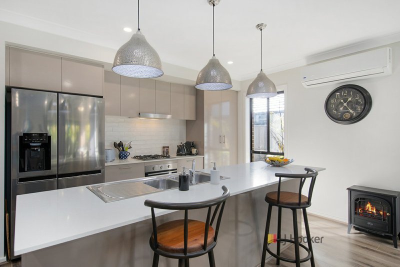 Photo - 72 Loretto Way, Hamlyn Terrace NSW 2259 - Image 4
