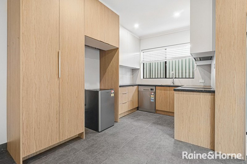 Photo - 72 Magowar Road, Girraween NSW 2145 - Image 4