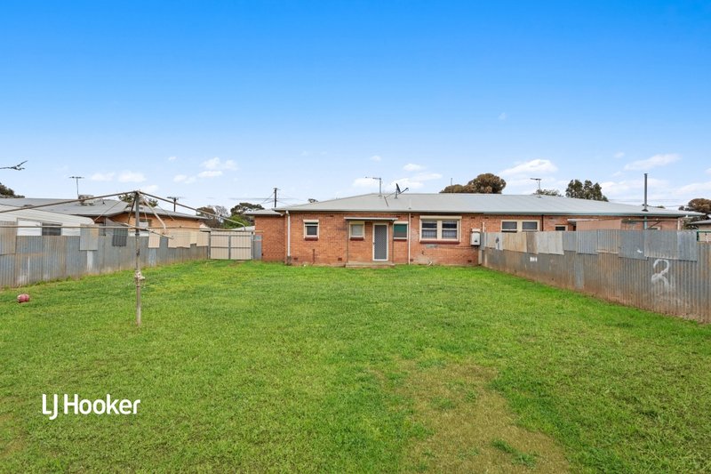 Photo - 72 Mainwaring Crescent, Davoren Park SA 5113 - Image 11