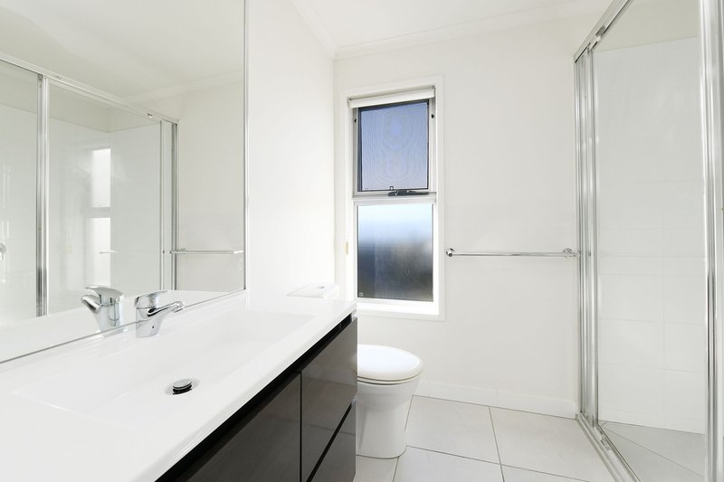 Photo - 72 Mansell Street, Meridan Plains QLD 4551 - Image 8