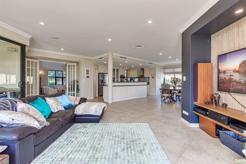 Photo - 72 Mariners View, Mindarie WA 6030 - Image 13