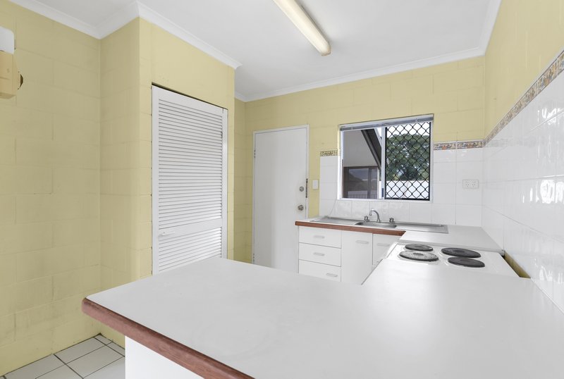Photo - 7/2 Mayers Street, Manunda QLD 4870 - Image 5