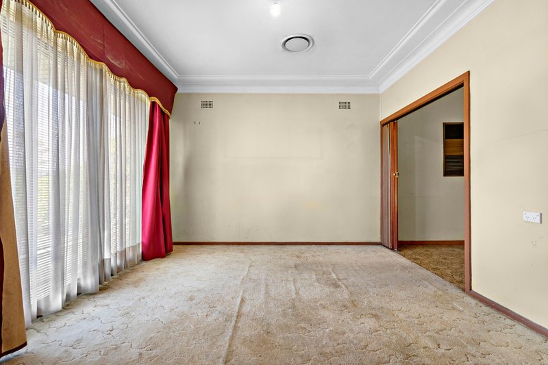 Photo - 72 North Parade, Rooty Hill NSW 2766 - Image 5