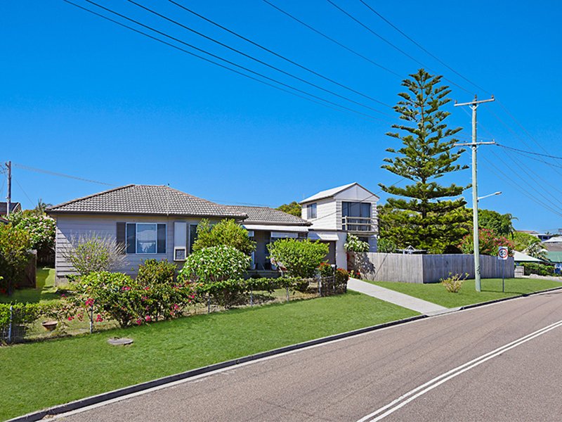 Photo - 72 Northcote Avenue, Swansea Heads NSW 2281 - Image 2