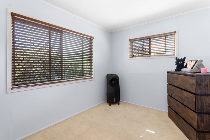 Photo - 72 Osborne Terrace, Deception Bay QLD 4508 - Image 9