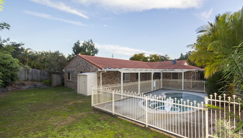 Photo - 72 Pacific Pines Boulevard, Pacific Pines QLD 4211 - Image 2