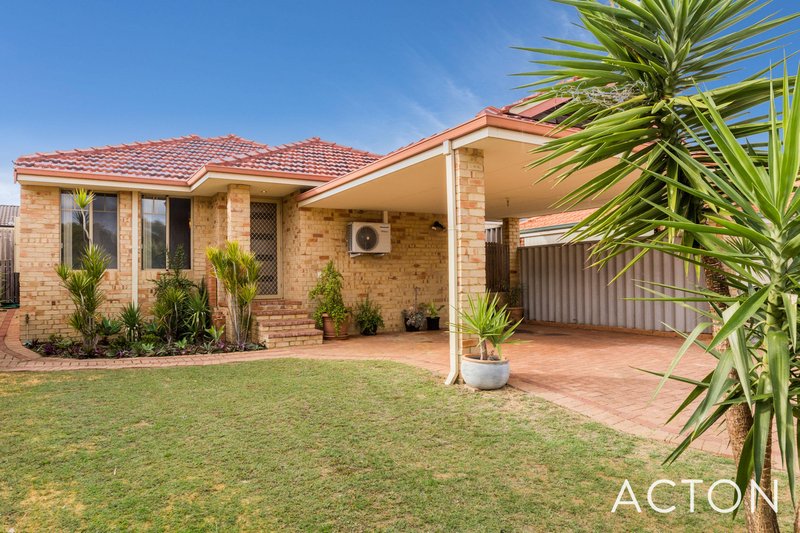 72 Pennlake Drive, Spearwood WA 6163